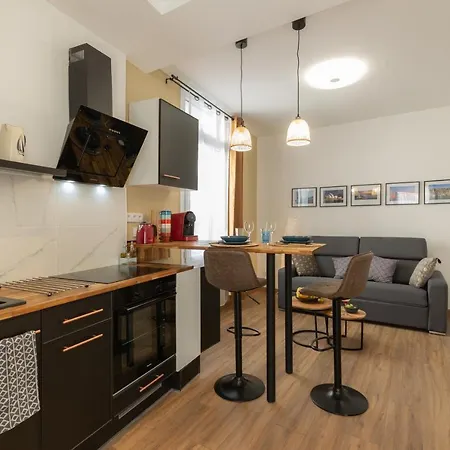 Le Voilier - Port De Plaisance - Host Provence *